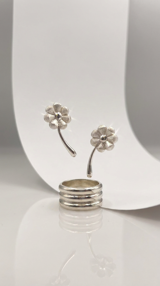 FLOWER POT